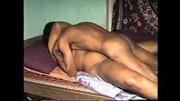 Pergaulan Intim Tante Desi Yang Berpengalaman