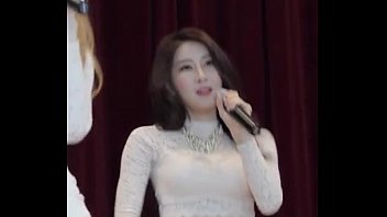 Gadis Korea Yang Menggoda Dan Memikat