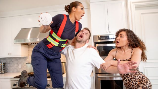 Brazzers – Goyang Panas Membara