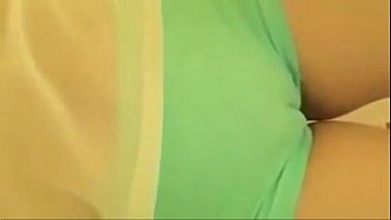 Gadis Korea Seksi Pamer Tubuh Panas Di Musicmall