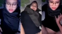 Gadis Berhijab Berkacamata Yang Bikin Geli Dan Menggoda