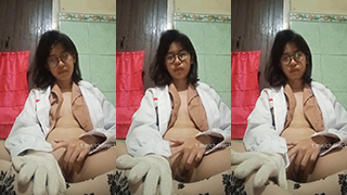 Gadis Sma Yuva Bdsm Seragam Sekolah Gesekan Mesra Penuh Nafsu