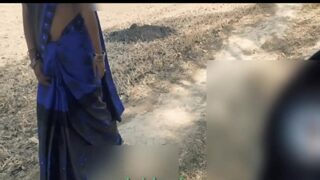 Pemilik Uang Menembus Lubang Pantat Bibi Desi Yang Menggairahkan