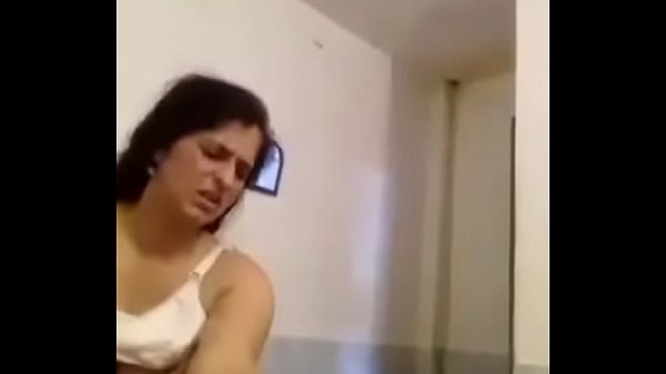 Gadis Seksi Dari India Yang Menggoda