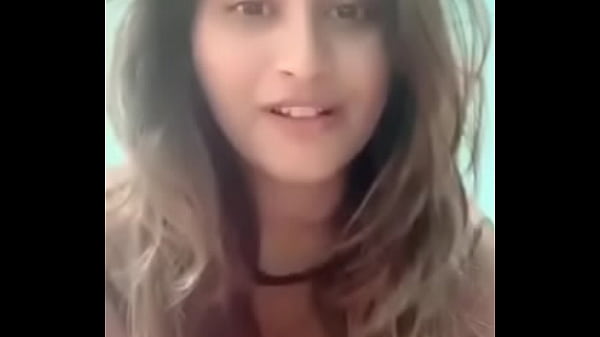 Desi India Yang Menggoda Dengan Bayaran Sensual
