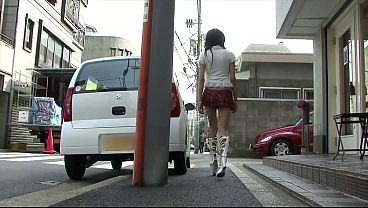 Tiga Badan Bergelora: Jepang Kurus Yang Menggoda Dalam Aksi Panas
