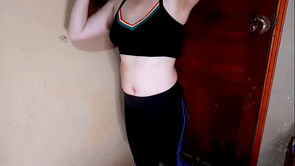 Madrastra Caliente Me Da La Cogida Más Salvaje Que He Tenido