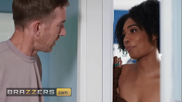 Pagi Yang Menggoda Dengan Addis Fouche Di Brazzers: Masukkan Kode Xvpromo Untuk Diskon Eksklusif