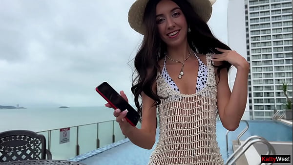 Blanca Dari Spanyol Ingin Mencicipi Cock White Russian Dan Dapat Isi Krim Di Memeknya
