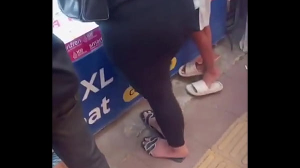 Video Panas: Ibu-ibu Nakal Ditemani Asisten Rumah Tangga Saat Belanja Ke Toko Kelontong