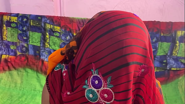 Sasur Ghusa Bahu Ke Kamre Jab Woh Sone Ja Rahi Thi, Chodai Ki Aag Se Bhar Uthi Raat, Viral Mms