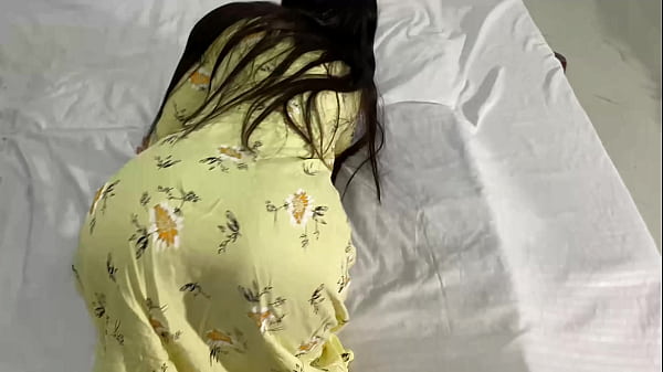 Saat Tukang Susu Menagih Bayaran, Nyonya Rumah Telanjang Dan Menyerahkan Pantatnya Untuk Ditusuk (seks Anal)