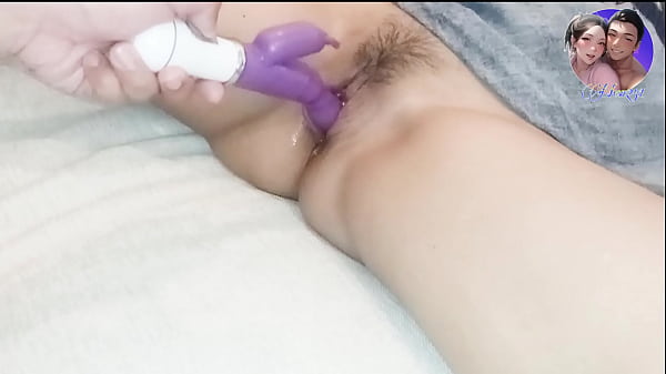Gadis Thailand Mainkan Dildo Panas