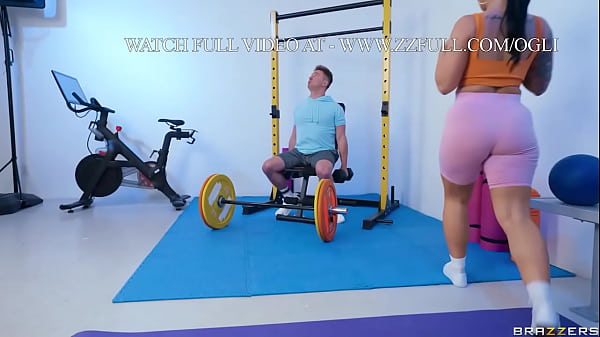 Payton Preslee: Ngentot Payudara Cewek Cabul Di Gym – Tonton Full Di Brazzers