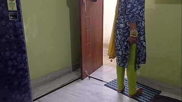Sasur Ghatiya Bahane Se Apni Bahu Ko Zor Se Chodne Laga!