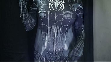 Ngentot Gila Sama Cewek Indo Cosplay Spiderman, Memeknya Banjir Crott
