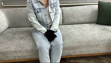 Buruan, Sebelum Ibu Tiriku Pulang Dan Kita Ketahuan
