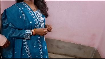 Desi Pembantu India, Muka Manis Tapi Pussy Ketat, Dihajar Kontol Kasar Pertama Kali, Crot Dalam, Ngewe Panas Xxx