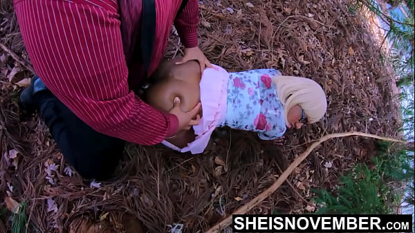 Gadis Tiriku Yang Polos, Msnovember, Digilir Ganas Ayah Tirinya Di Hutan – Doggystyle Hingga Missionary, Kontol Besar Menghujam Mentah!