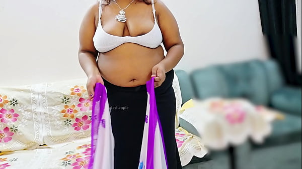 Bhabhi India Pake Saree, Siap Digoyang-goyang, Memek Basah Kena Liur
