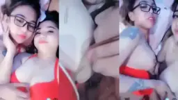 Adila Vania Lesbi Saling Jilat Memek Basah Kencang.