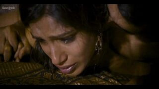 Artis India Terkenal, Adegan Panas Di Web Seriesnya Bikin Makin Greget.
