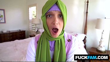 Horny Hijabi Ngebut Ngerasain Kontol Pertama Bareng Izzy Lush & Donnie Rock