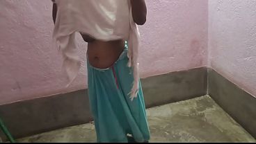 Desi Cewek Super Seksi Baru, Jilat Kontol Panjang Sampe Basah.