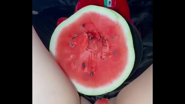 Gadis Muslimah Bejad Kecanduan Mainin Diri Pake Makanan, Salju Arab Putih Mulus, Kumpulan Bokep Kinky Paling Parah Dan Nafsu.