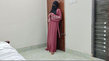 Shy Indian Hijabi Girlfriend First Time Hardcore Fucked Like A Slut