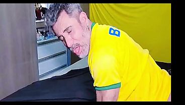 Orang Arab Datang Ke Brazil Dan Mencolok Pantat Gede Pria Brasil (teaser)