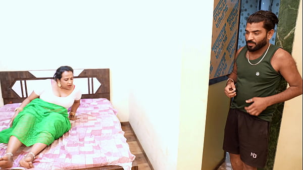 Desi Bhabhi Lagi Ngewe Keras Di Kasir, Makin Panas Makin Ngaceng
