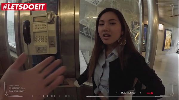 Cewek Thailand May Thai Bareng Charlie Dean, Turis Abg Asia Ngentot Kontol Gede Di Luar Negeri, Pov Panas Banget