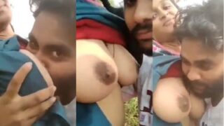 Mesum Banget, Cowok Bego Colong-colong Nyusu Tetek Ceweknya Di Tempat Umum Ala Desi