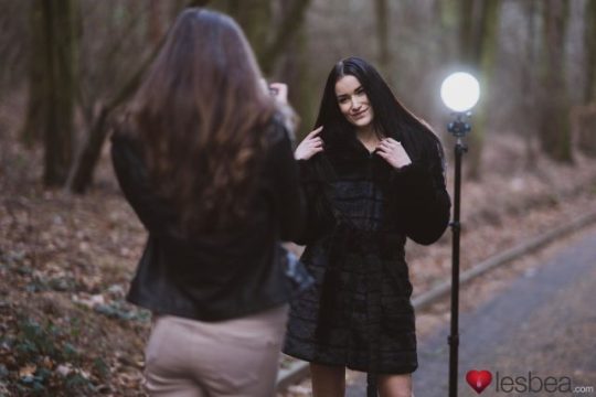 Sexyhub – Elouisa Sama Cewek Czech, Ngegas Lesbian Panas Bikin Crot
