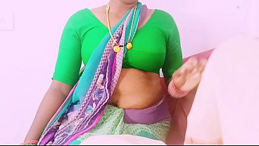 Cewek Pembantu India Seksi Lagi Crot-crotan.