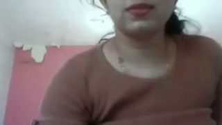 Bosen Nih, Cewek Seksi Mumbai Pamer Tubuh Bugil