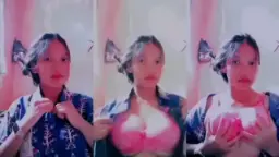 Shafina Si Pelajar Montok Pulang Sekolah, Bikin Greget Lihatnya