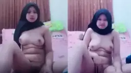 Viral! Abg Jilbab Hitam Remas Toket Sampai Merah