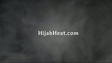 Bosok Arab Muslim Dikencingin Di Kantor, Setiap Lubang Diisi Berondong