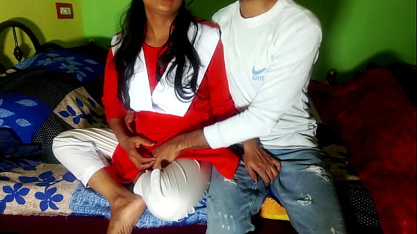 Cewek Sekolah Ngewe Doggy Style Keras Sama Pacar Di Rumah, Suara Hindi Paling Hot